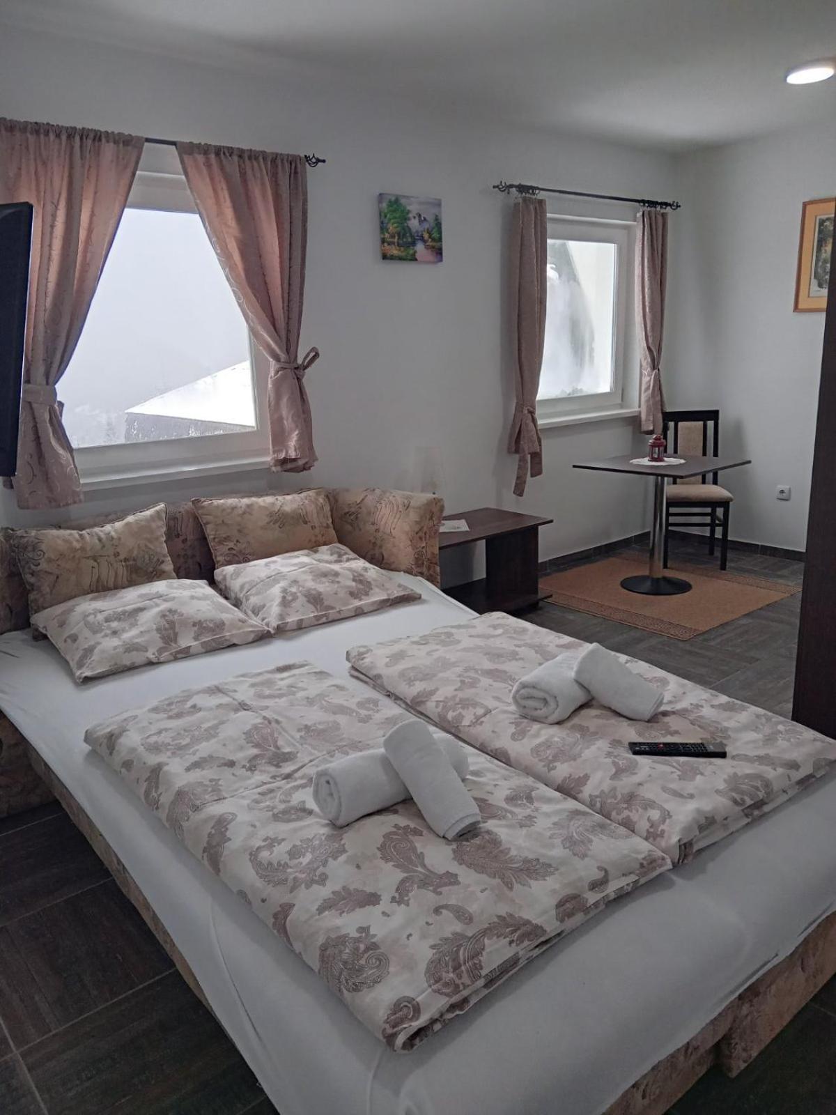 Vila Mozart - Apartments & Studios Kopaonik Esterno foto