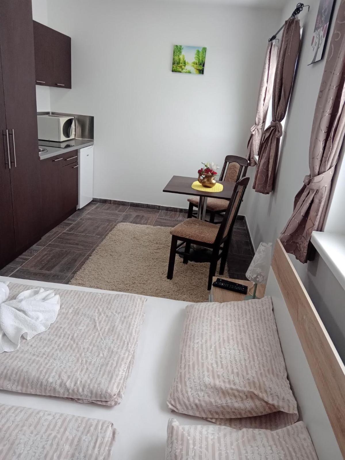 Vila Mozart - Apartments & Studios Kopaonik Esterno foto